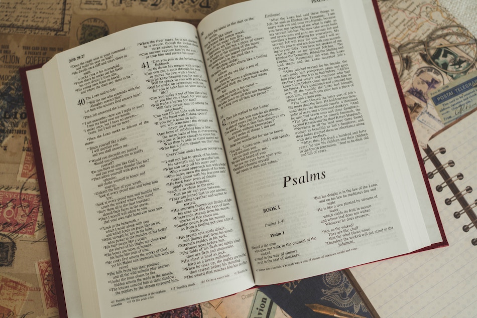 3 Ways the Psalms Point Us to God